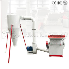 Chine Machine en bois économiseuse d'énergie de broyeur, machine en bois de sciure à faible bruit fournisseur